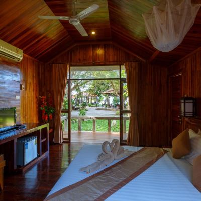 Villa Deluxe Bungalow Bundhaya Resort Promo Code