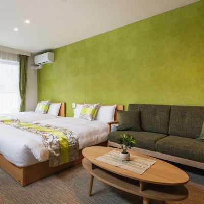 エコノミーツインルーム(浴室) グランドベース門司港 クーポン