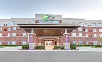 Holiday Inn Express & Suites Plymouth - Ann Arbor Area