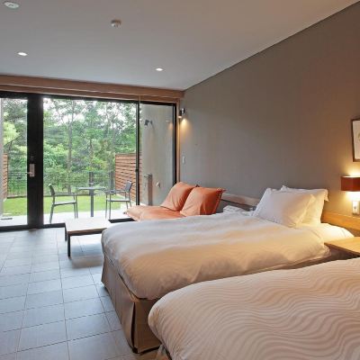 ガーデンスーペリアスタンダードリバービューツインルーム(禁煙) レジーナリゾート軽井沢御影用水 クーポン