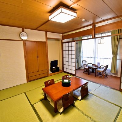 マウンテンビュー和室(10畳)(禁煙) 天然温泉　尾道ふれあいの里 クーポン