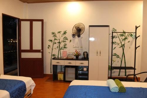 带阳台的四人房