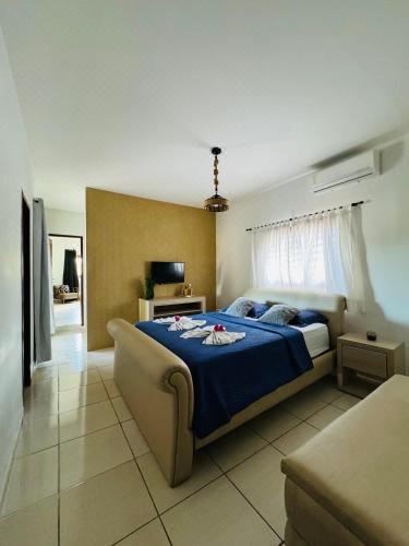 Casa Dos Girassóis Four-Bedroom House