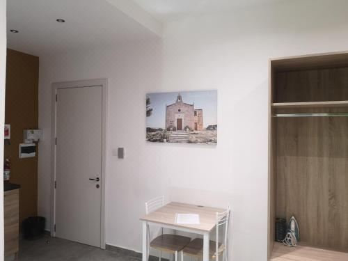 豪华特大床一室房