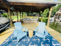 Tranquility on Lake Tillery , Waterfront Home with Large Dock & Paddle Boards!