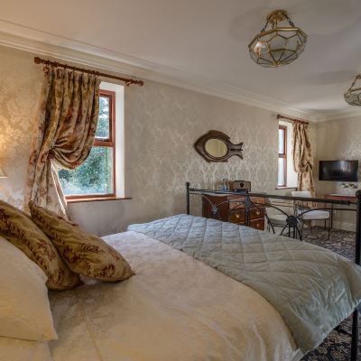 Deluxe Garden King Room Ghan House Promo Code