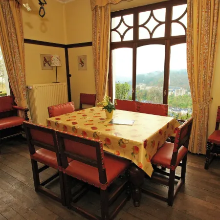Home Near Bouillon Castle Отели в г. Буйон