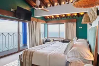 Hotel Luxury Patio Azul Hotels in 
