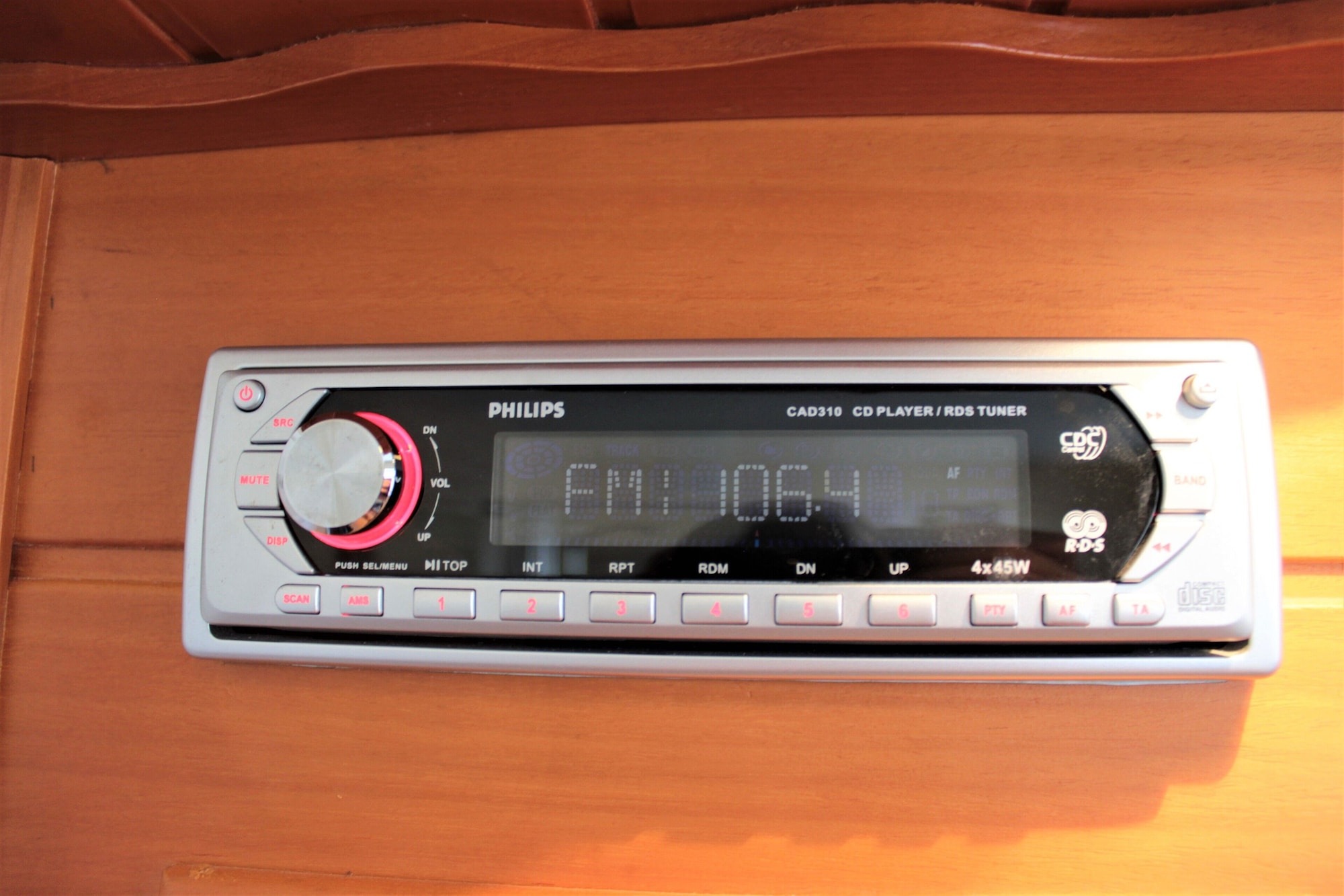 豪华间带桑拿浴室