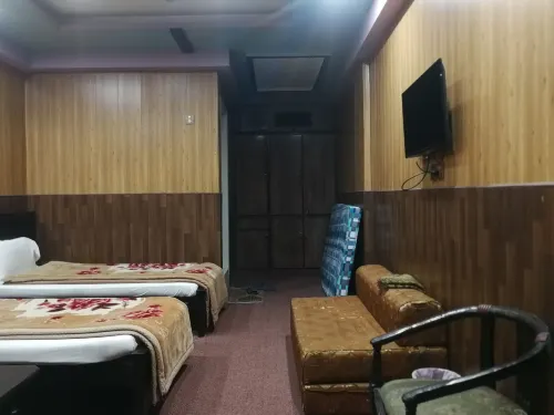 Saman Hotel