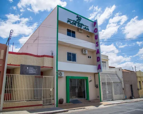 Hotel e Pousada Flor do Juá Hotels in Juazeiro Do Norte