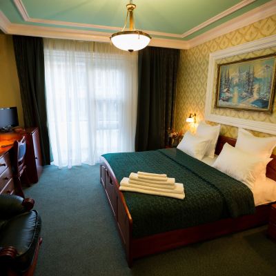 Suite Bucharest Comfort Suites Promo Code