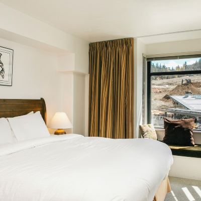 Suite 305, Two Bedrooms, Bronze Carleton Lodge Promo Code