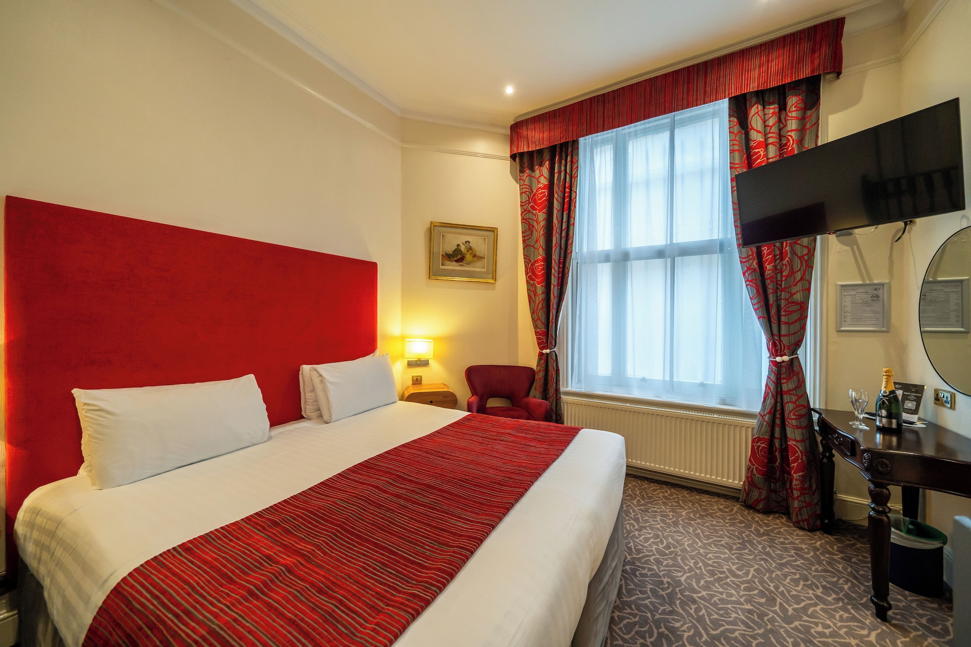 普通套房， 独立浴室