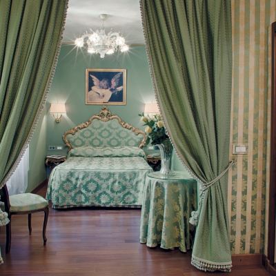 Junior Suite Locanda Vivaldi Promo Code