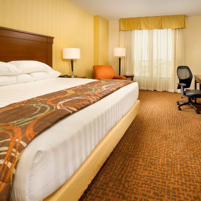 Deluxe Room, 1 King Bed With Sofa Bed, Refrigerator & Microwave (Hearing Accessible) Drury Inn & Suites Denver Westminster Promo Code