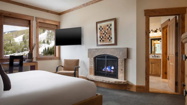 The Hythe, a Luxury Collection Resort, Vail Room
