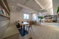 Custom Hotel