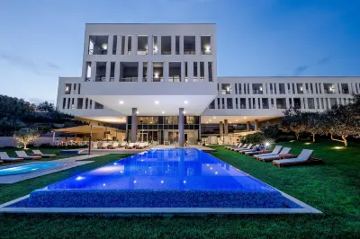 Hotel Salona Palace Hotels in 