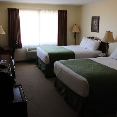 Standard Room, 2 Queen Beds (Double Queen)