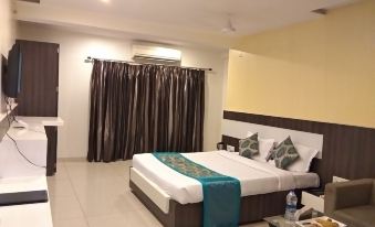 JK Rooms 121 Hotel Shaheen International