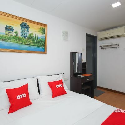 Deluxe Double Room Kupon OYO 90345 TM Hotel