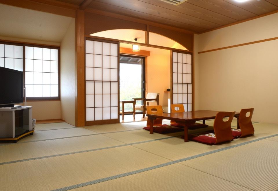 本馆无障碍日式房，山脉景观