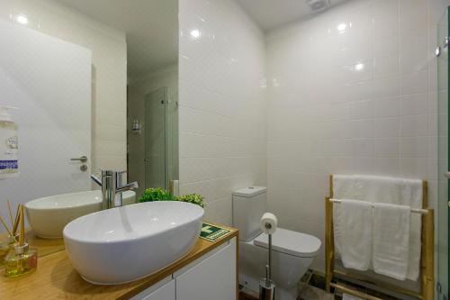 Oldtown Studio One-Bedroom Apartment