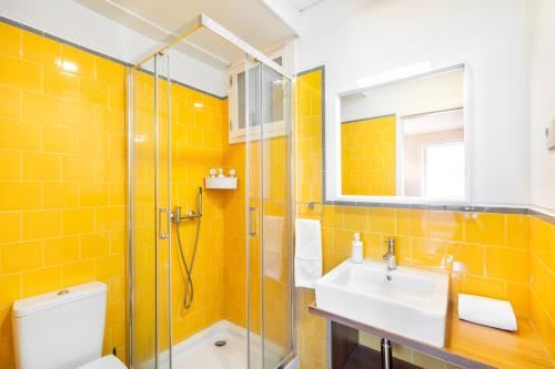 一室房（带沙发）