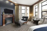 Des Lux Hotel