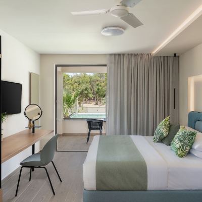 Junior Suite With Private Garden & Pool View Mossa Promo Code