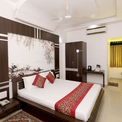 Deluxe Double Room The Leef Inn Promo Code