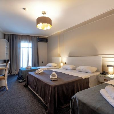 Quadruple Room With Terrace Hotel Piazza Promo Code