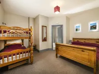 Llangollen Hostel - the Whole Bedroom - Self Catering Facilities Hôtels à : Llangollen