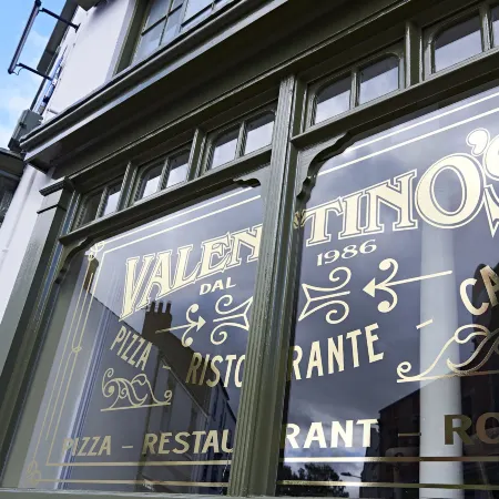Valentino s Restaurant with Rooms Отели в г. Рипон