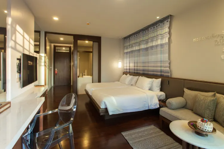 ห้องลักซ์ชัวรี่ เตียงคิงไซส์ พร้อมระเบียงส่วนตัว - ปลอดบุหรี่