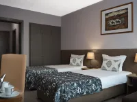 Rila Hotel Sofia Hotele w: Studentski Grad