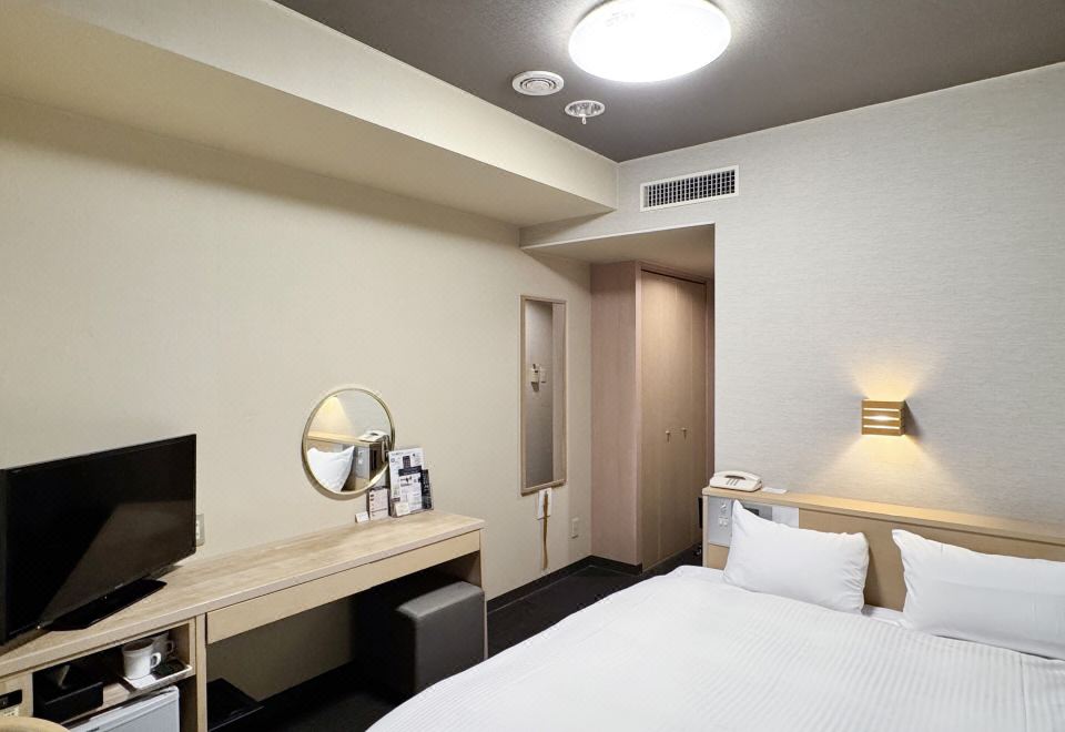Hotel Route-Inn Tokyo AsagayaStandard Semi-Double Room