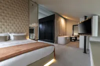 9Hotel Mercy