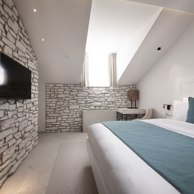Venetian Two Bedroom Suite In Historical Building Lazure Hotel and Marina Promo Code