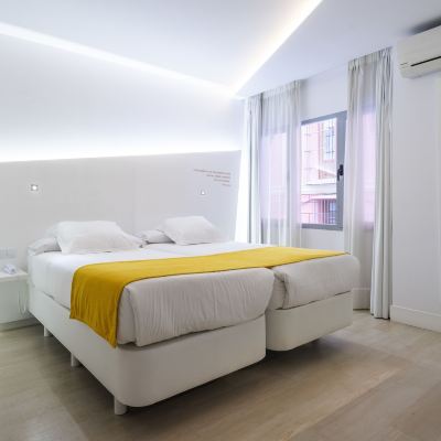 三人房 阿塔拉扎納斯馬拉加精品酒店優惠