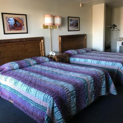 Standard Room, 2 Queen Beds, Non Smoking Four Corners Inn Promo Code
