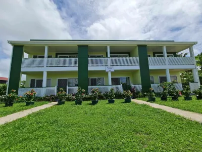 Sky Lodge Hotel di 