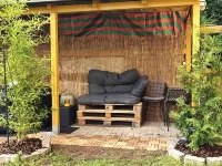 Loft with Pond View in the Franconian Lake District Pet-Friendly Hoteles en Pleinfeld