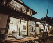 Elivaas Privé Bali Bay Exclusive Resort Hotel a 