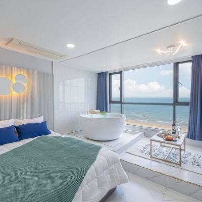 Ocean SPA (Random Assigned, Front Ocean View)