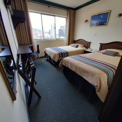 Deluxe Double Room, 2 Twin Beds, City View