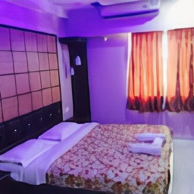 Deluxe Room With Air Conditioner