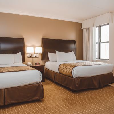 Queen Room With Two Queen Beds-Non-Smoking Chicago South Loop Hotel Promo Code