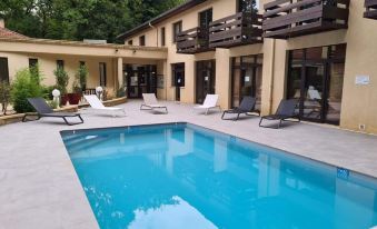 Enzo Hotels Metz Amneville by Kyriad Direct - Housity